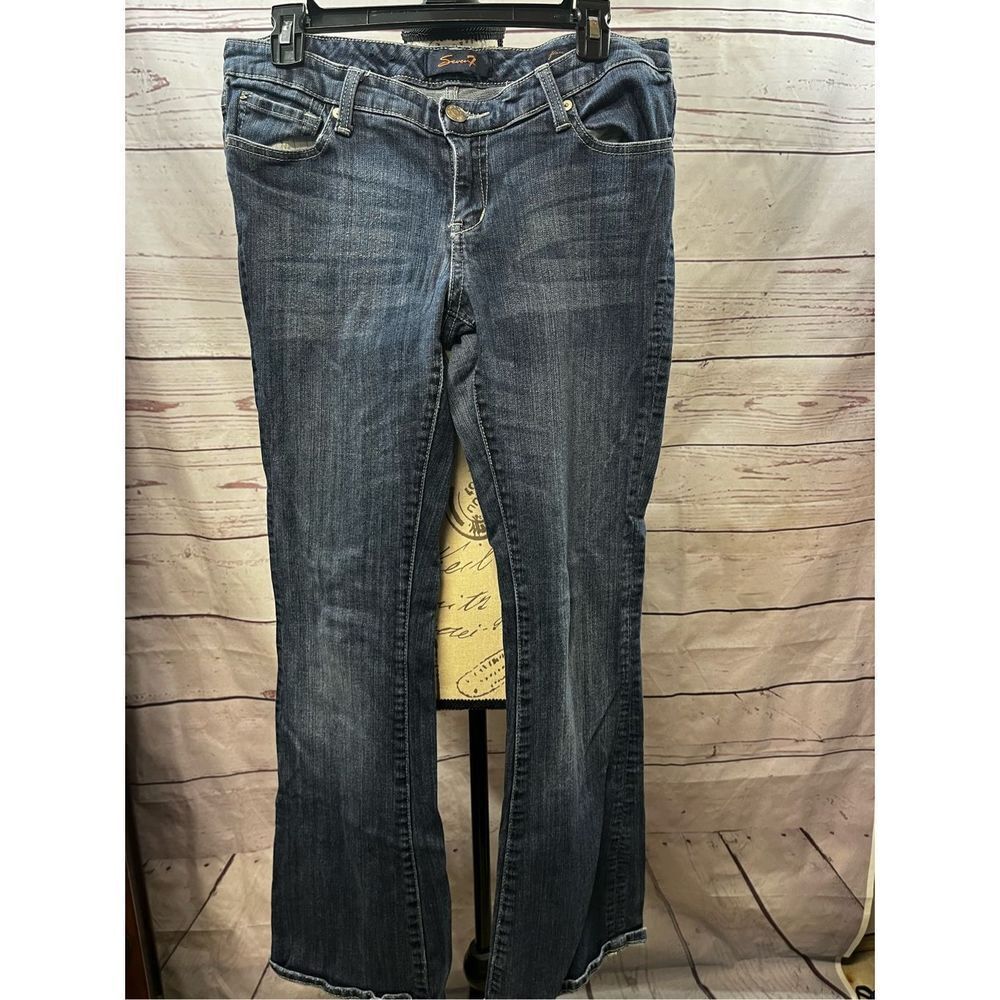 Seven7 flare jeans size 8 (2045)‎